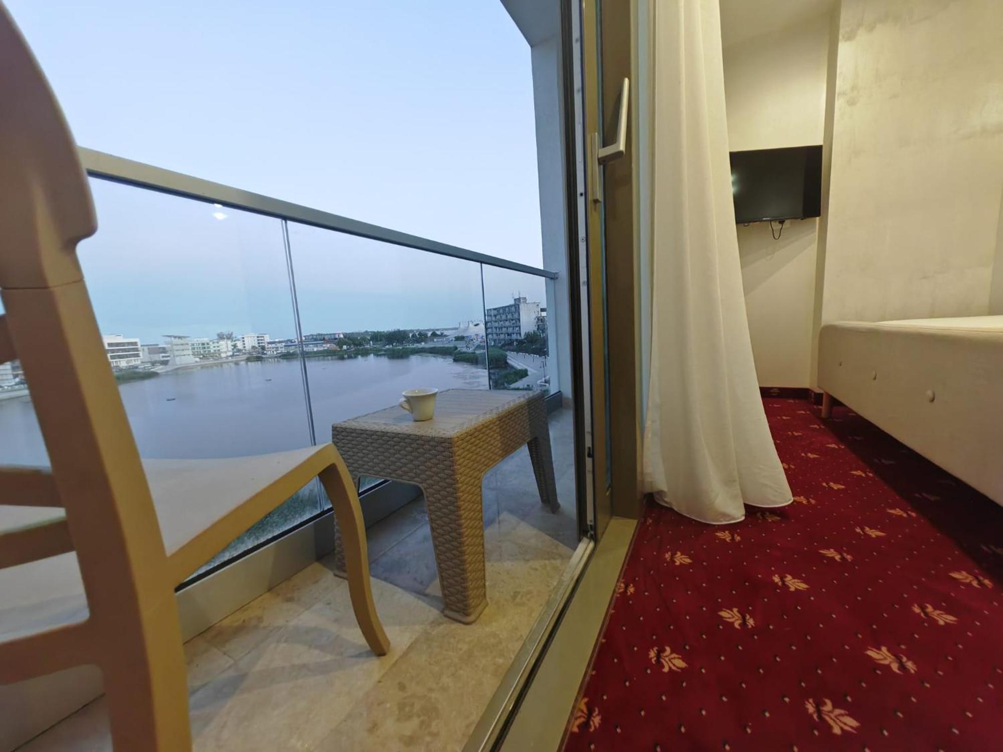 White Boutique Hotel- Észak-Eforie Kültér fotó