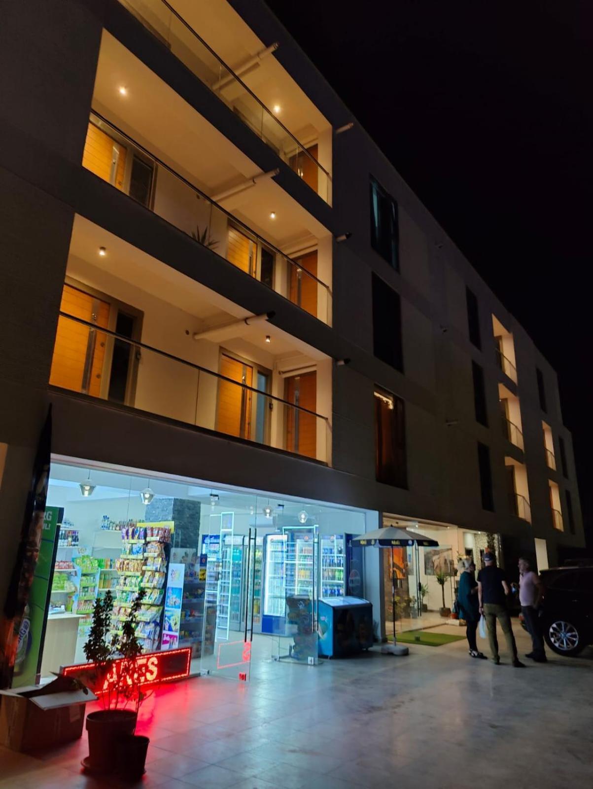White Boutique Hotel- Észak-Eforie Kültér fotó