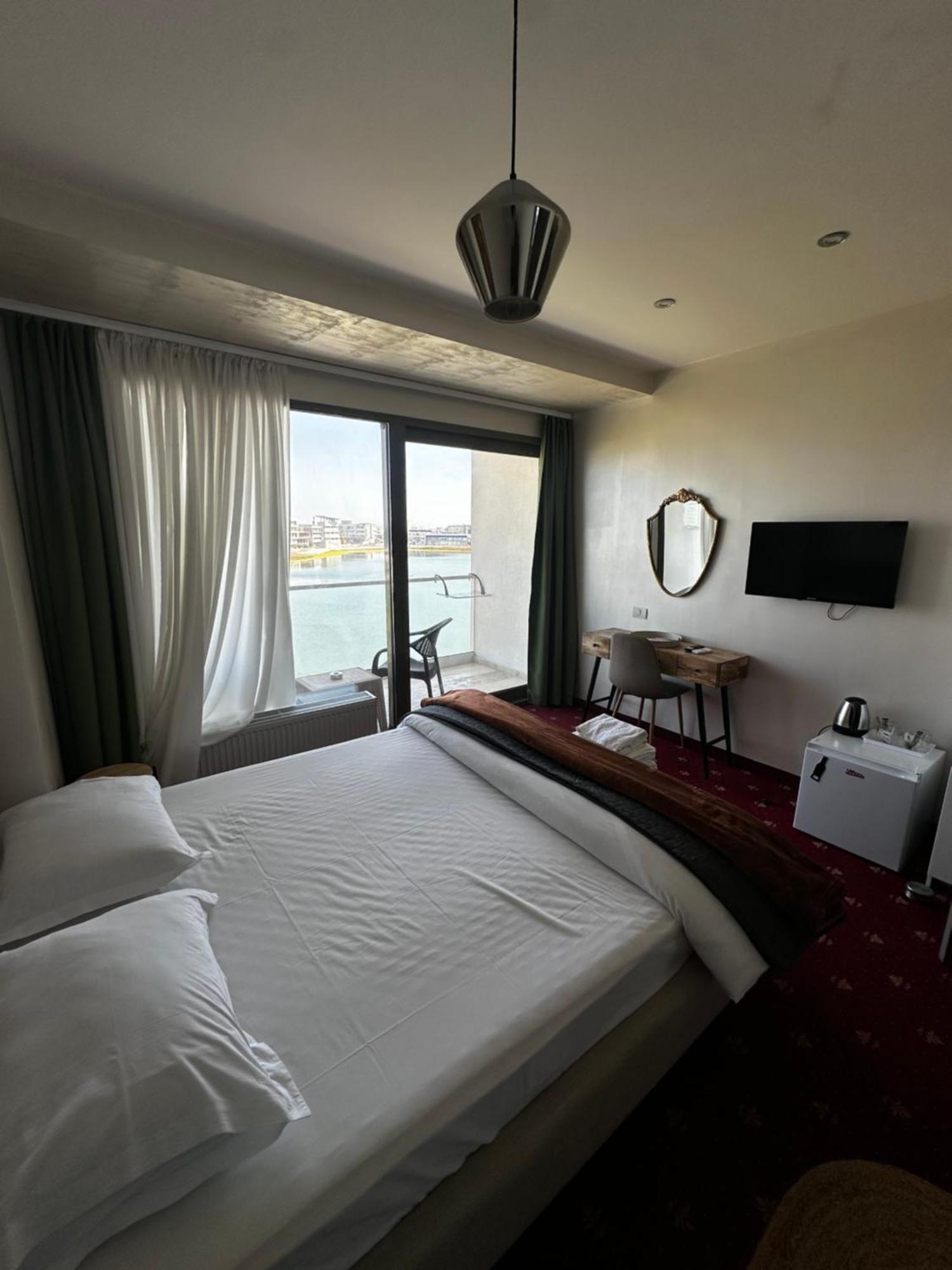 White Boutique Hotel- Észak-Eforie Kültér fotó